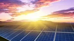 実は太陽光パネルは不経済？『太陽光パネルの終活』についてのまとめ記事