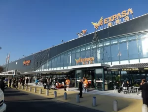 【日本一?】『海老名サービスエリア』が何で今!話題に?