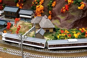 <自分の世界づくり>『ジオラマ作品』の魅力に迫れ!