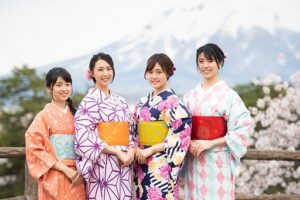 【王林ちゃん】『ご当地アイドル「RINGOMUSUME」(りんご娘)』について