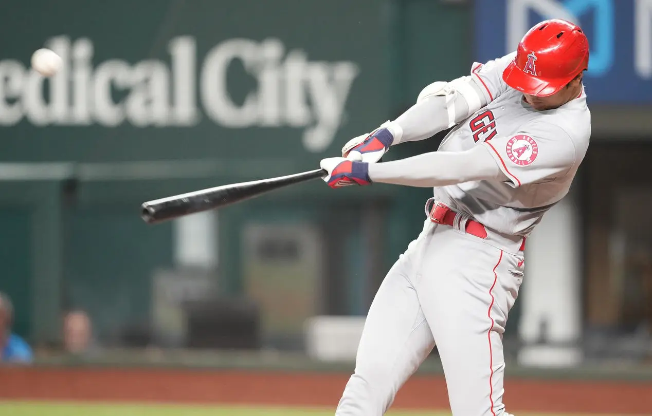 【7度目1試合2発】大谷翔平選手第3打席で2号2ラン、第1打席で今季1号先頭打者弾