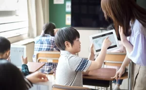 【公立小中８６％懸念】デジタル教科書へ全面移行