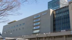 【NHK受信料】『NHK値下げ、改正法が成立　不払い世帯へ割増金も』についてTwitterの反応