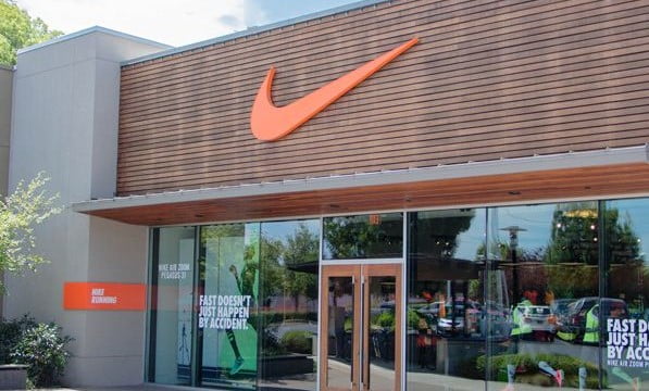 【ナイキの始まりは日本だった】『…創業者が「日本製ランニングシューズの輸入」から商売を始めたワケ』についてTwitterの反応