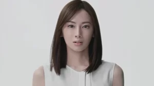 【北川景子】『父が海上自衛隊のHPに登場　三菱重工の重役、娘の美形は父譲り？』について