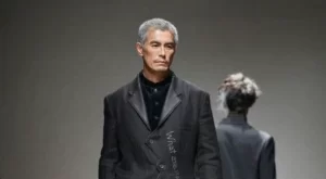 【爆イケ激シブ】『伊藤英明、46歳グレーヘア短髪の最新ショットにファン騒然「かっこよすぎ」』について