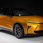 【16年ぶりにトヨタ新型】『「クラウン エステート」登場!? ランクル並の全長5m級で「ラージSUV化」 2023年に発売へ』についてTwitterの反応