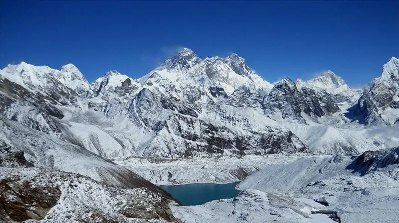 【記録的な酷暑で溶けた?】『伊ドロミテ山塊で氷河崩壊、登山者6人死亡』についてTwitterの反応