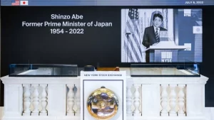 【電光掲示板に安倍元首相の写真】『ニューヨーク証券取引所が”異例”の対応　追悼の動き広がる…なじみのステーキ店も』についてTwitterの反応