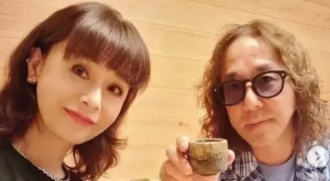 【66歳 大地真央】『12歳年下夫との“夫婦2ショット”に反響「仲良しで素敵」「いくつになってもお綺麗」』についてTwitterの反応