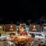 【レトロ顔な「動く豪華ホテル」が話題!】『 木製内装&ベッド採用の「ハイゼット」 車中泊仕様の「バグトラック」とは】についてTwitterの反応