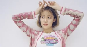 【王林ちゃん】大胆太ももの“超ミニ”姿に反響「脚長っ!」「ナイスバディ」』についてTwitterの反応