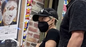 『ガガはドンキ、アンセルは伊藤英明と…本誌が目撃したハリウッドスターの日本旅記』について