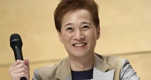 【中居正広が再手術】『元SMAPも心配 “異例中の異例”1カ月の芸能活動休止発表』についてTwitterの反応