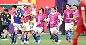 『16強でクロアチアと激突の日本に伊解説陣が見解「両者が理想的な条件で戦える素晴らしい組み合わせ。日本の好物の試合」｜ カタールW杯2022』について