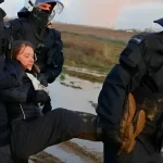 『独でグレタさん一時拘束 鉱山開発の抗議活動中』についてTwitterの反応