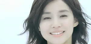 『「楽しく遊んでいたのに」「ひどいわ」 石田ゆり子、アプリでイラスト化するも、ゴツいおじさんに変身してしまう』についてTwitterの反応