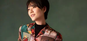 芹香斗亜さんの「宝塚歌劇団を退団」の噂が広まる理由を考察!<壮絶イジメの代償か>