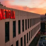 【Netflix取り締まり】紐付けられていませんの対処法は?共有はなぜわかる?