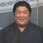 【尊富士】家庭環境やWikiプロフ！父親が応援に来ていない理由は？