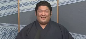 【尊富士】家庭環境やWikiプロフ！父親が応援に来ていない理由は？