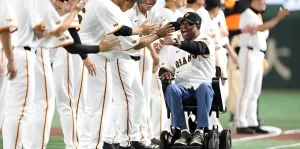 【OB戦】元阪神の江夏豊と元巨人のクロマティが車椅子を使用する理由とは？