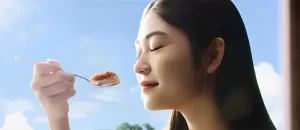 すき家タンドリーチキンカレーCMの注目女優は誰？話題の『カレーのよろこび。篇』に迫る！